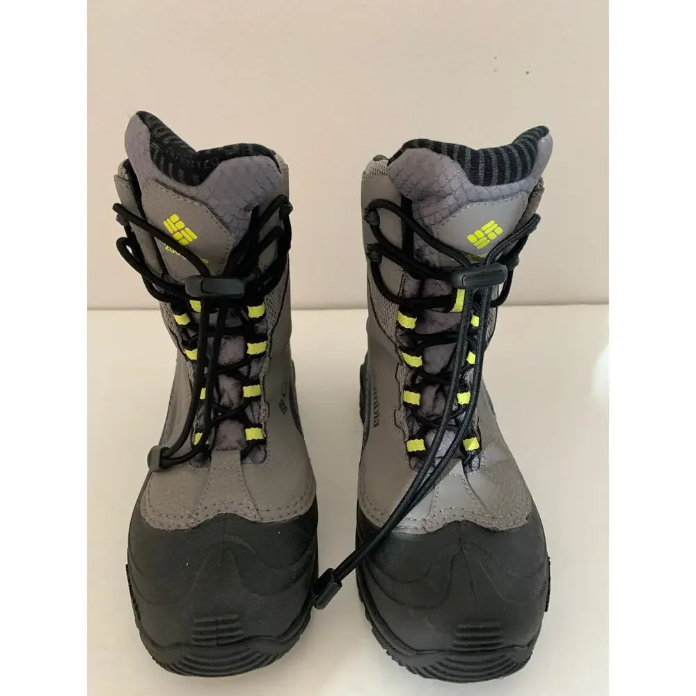 Columbia snow boots waterproof women’s size 4 Youth size 2